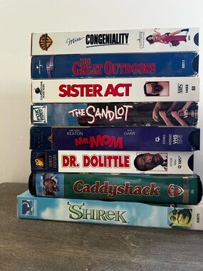 VHS Movie Bundle Lot Shrek Sandlot Sister Act Dr. Dolittle Caddyshack Mr Mom